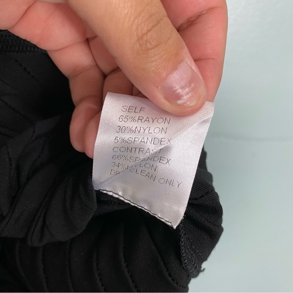 Tadashi Shoji Illushion Mesh Stripe Evening Gown Sz XS Black Maxi‎ - Picture 5 of 8